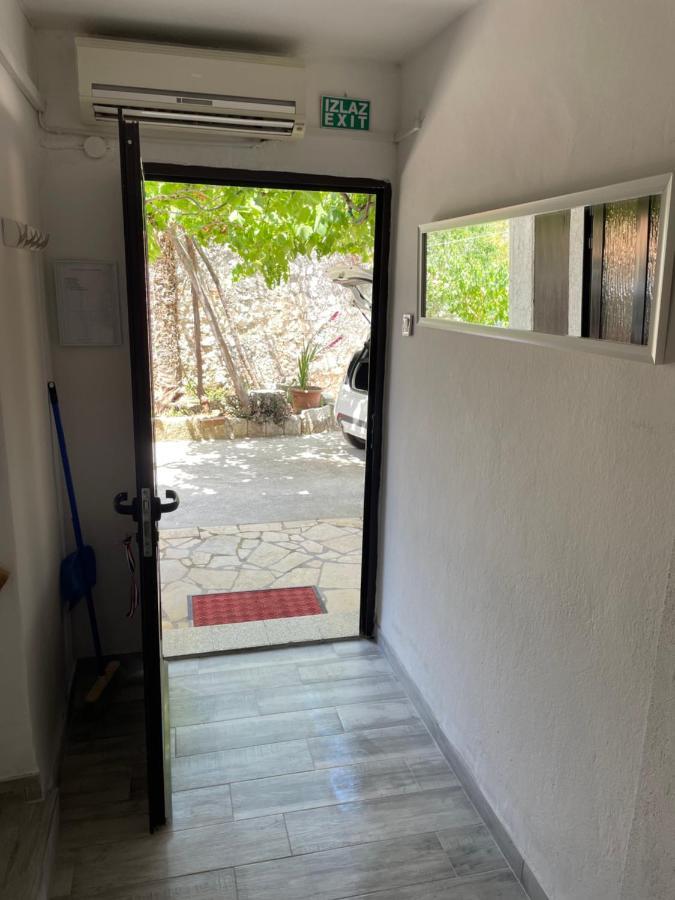 Apartment Jonas 罗维尼 外观 照片